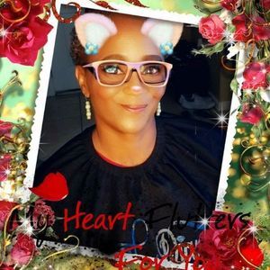 Meet your Posher, Denise